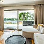Stranda Nad Jeziorem Mazury Apartment *